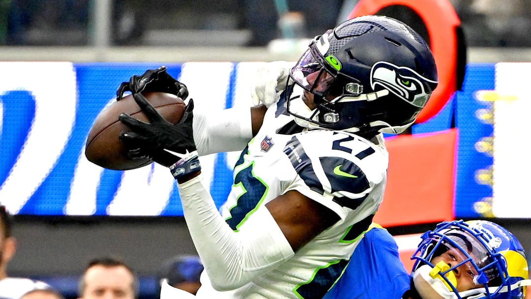 Seattle Seahawks cornerback Tariq Woolen (27).