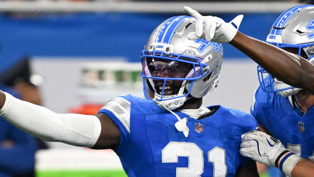 Detroit Lions safety Kerby Joseph (31).