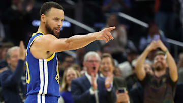 Memphis Grizzlies v Golden State Warriors