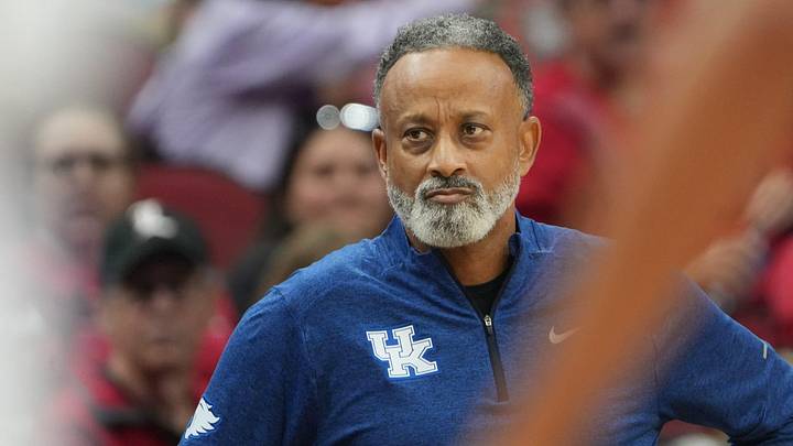 Kentucky's head coach Kenny Brooks watched a play against Louisville in the KFC Yum! Center. 
November 22, 2025