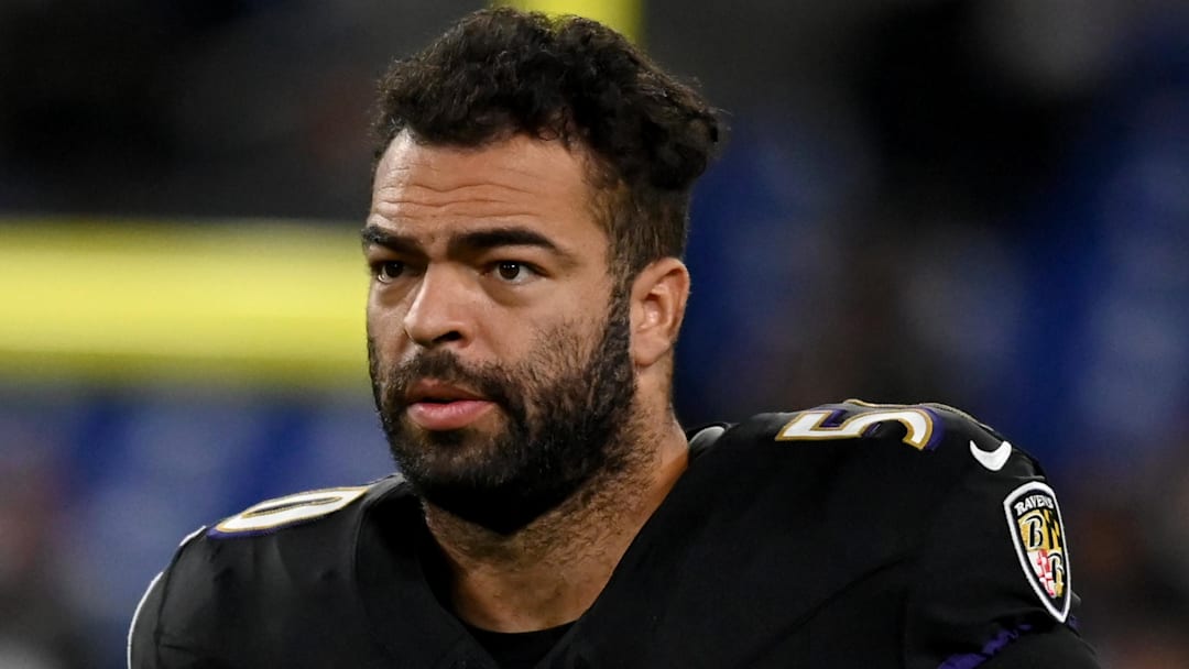 Baltimore Ravens outside linebacker Kyle Van Noy 