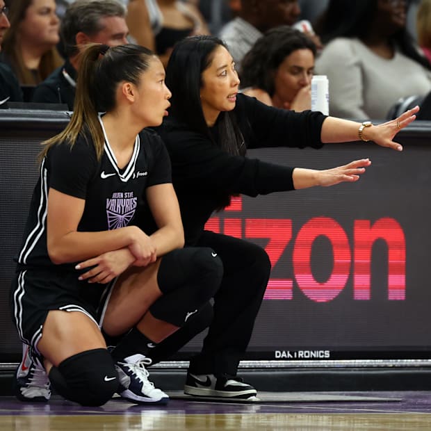 Golden State Valkyries head coach Natalie Nakase with guard Kaitlyn Chen.
