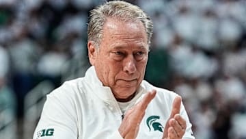 Michigan State head coach Tom Izzo applauds as he exits the floor after the first half against Duke at Breslin Center in East Lansing on Saturday, Dec. 6, 2025. Michigan State leads 34-31 over Duke.
