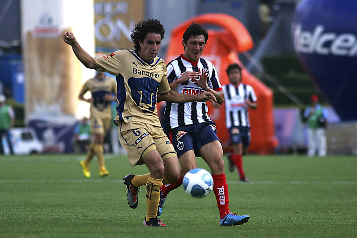 Monterrey v Pumas - 2010 Bicentenary