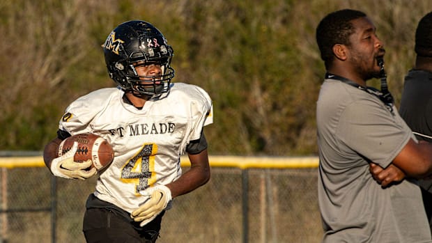 Fort Meade football wide receiver Omari Russell 