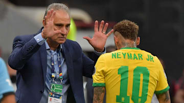 Tite rasgou elogios à Neymar em entrevista ao ge