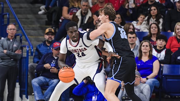 Gonzaga Bulldogs center Ismaila Diagne (24). 