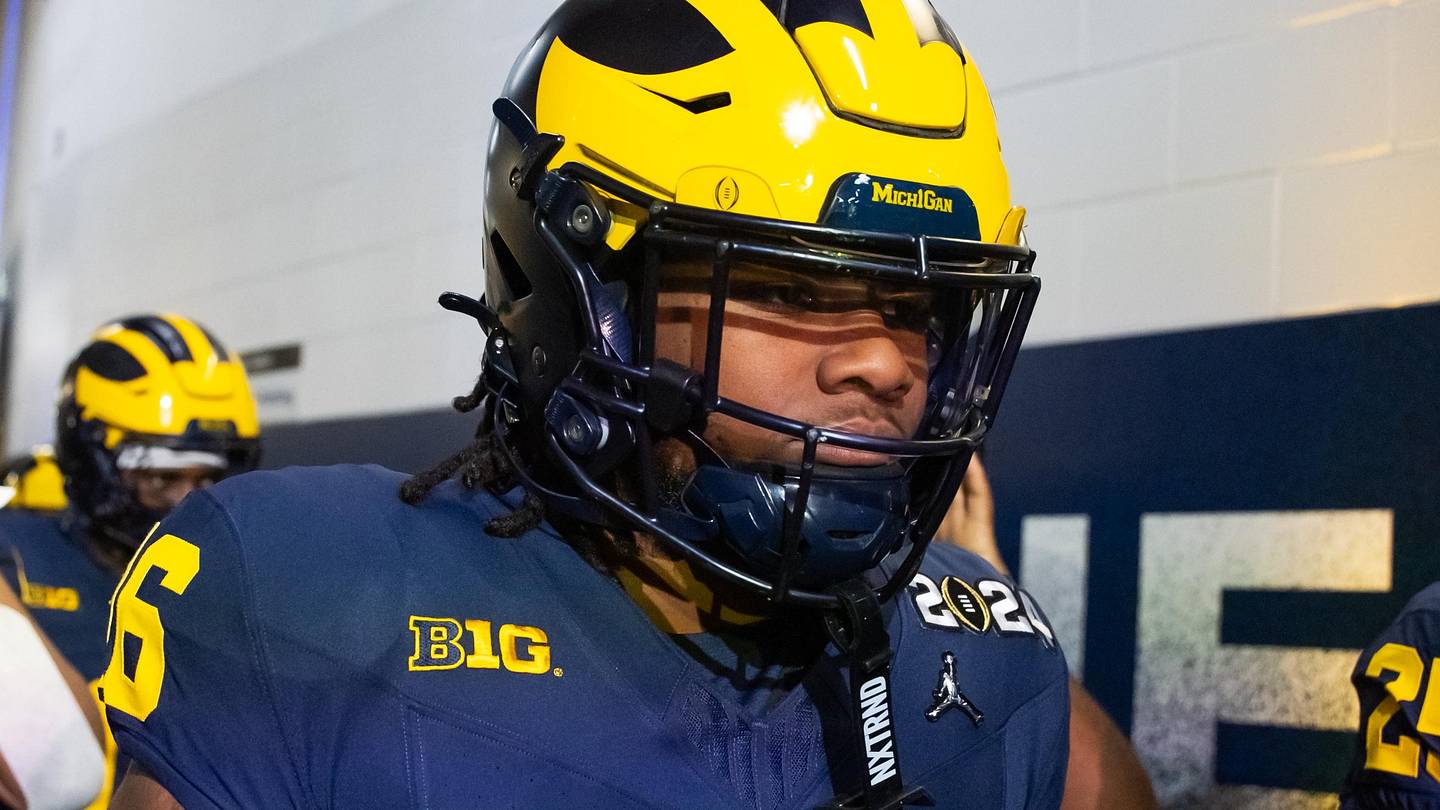 BREAKING: Former Michigan LB Semaj Bridgeman Commits to Michigan State
