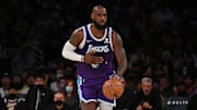 LeBron James es el tercer jugador con más carga de minutos por juego en la NBA