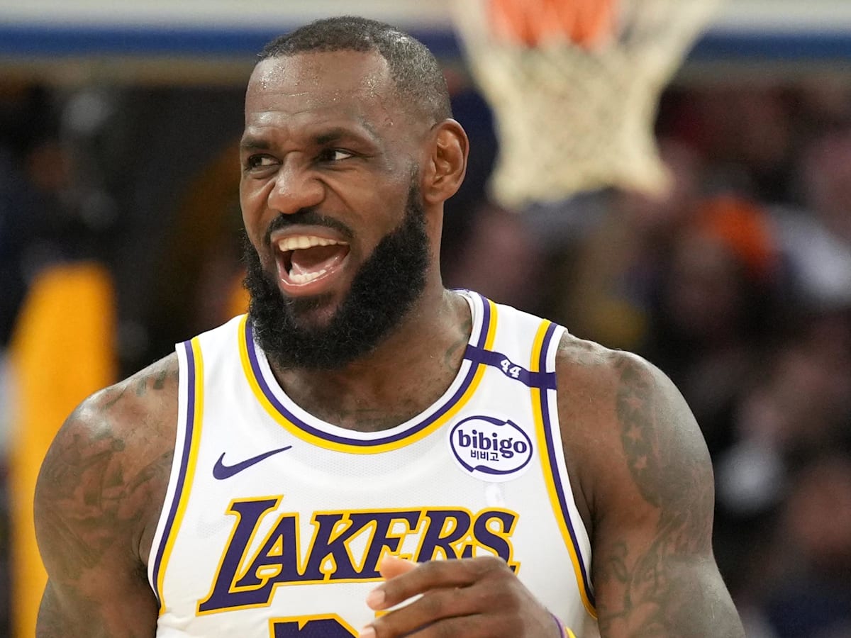 How old is lebron james today hot sale