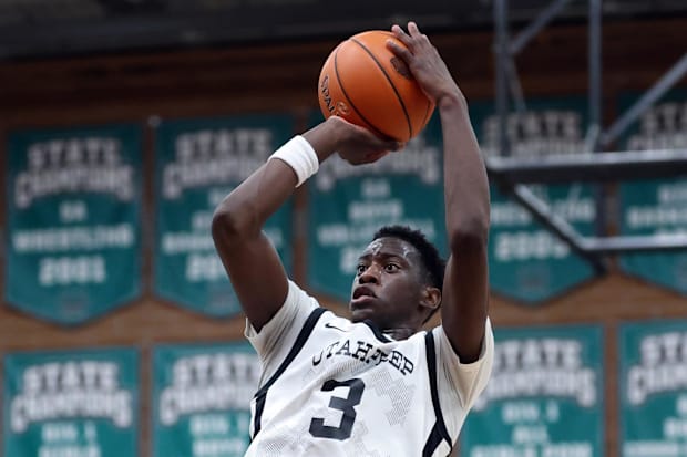 High school boys basketbal