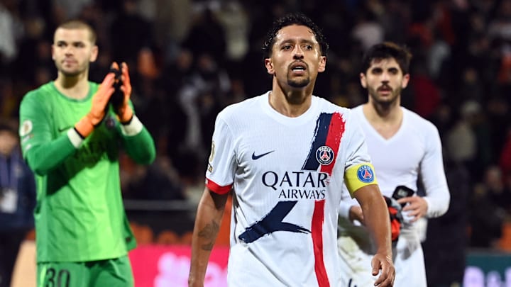 Marquinhos, Chevalier et Beraldo lors de Lorient - PSG. Marquinhos, Chevalier et Beraldo lors de Lorient - PSG.