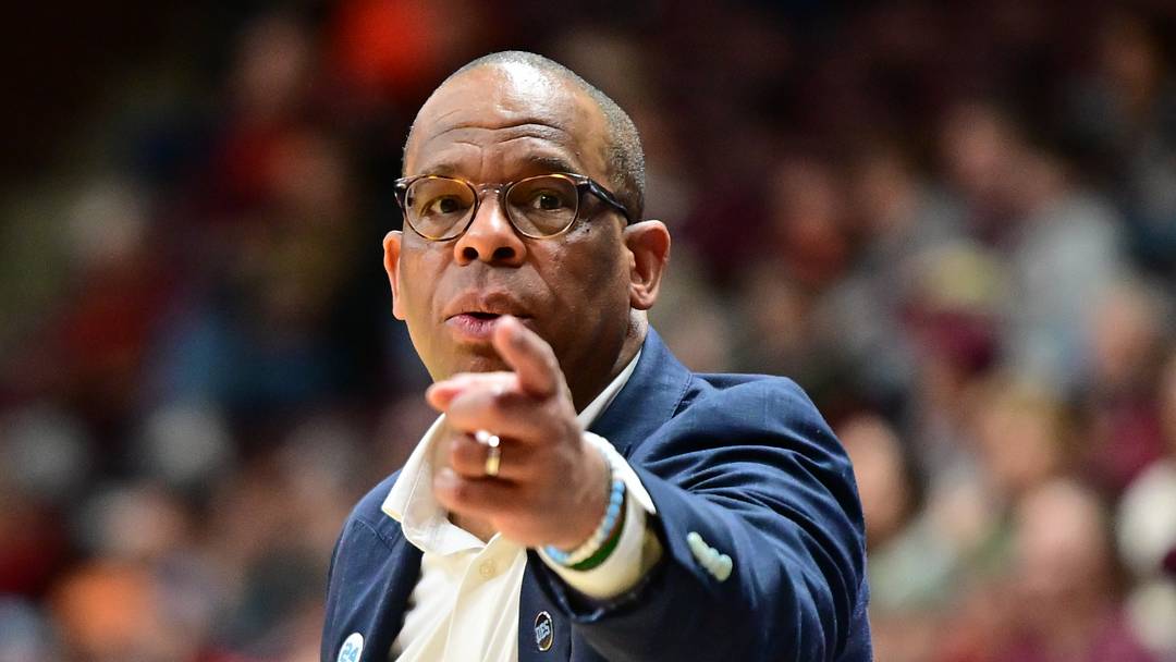 Mar 4, 2025; Blacksburg, Virginia, USA;  North Carolina Tar Heels head coach Hubert Davis points at a player during the second half against Virginia Tech Hokies at Cassell Coliseum. Mandatory Credit: Brian Bishop-Imagn Images