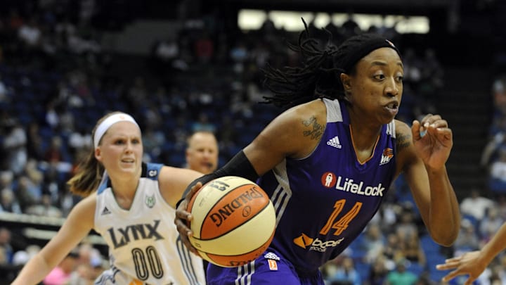 Sep 26, 2013; Minneapolis, MN, USA;  Phoenix Mercury guard Alexis Hornbuckle (14) drives to the basket in the fourth quarter against the Minnesota Lynx in game one of the WNBA conference finals at Target Center.  The Lynx defeated the Mercury 85-62.  Mandatory Credit: Marilyn Indahl-Imagn Images