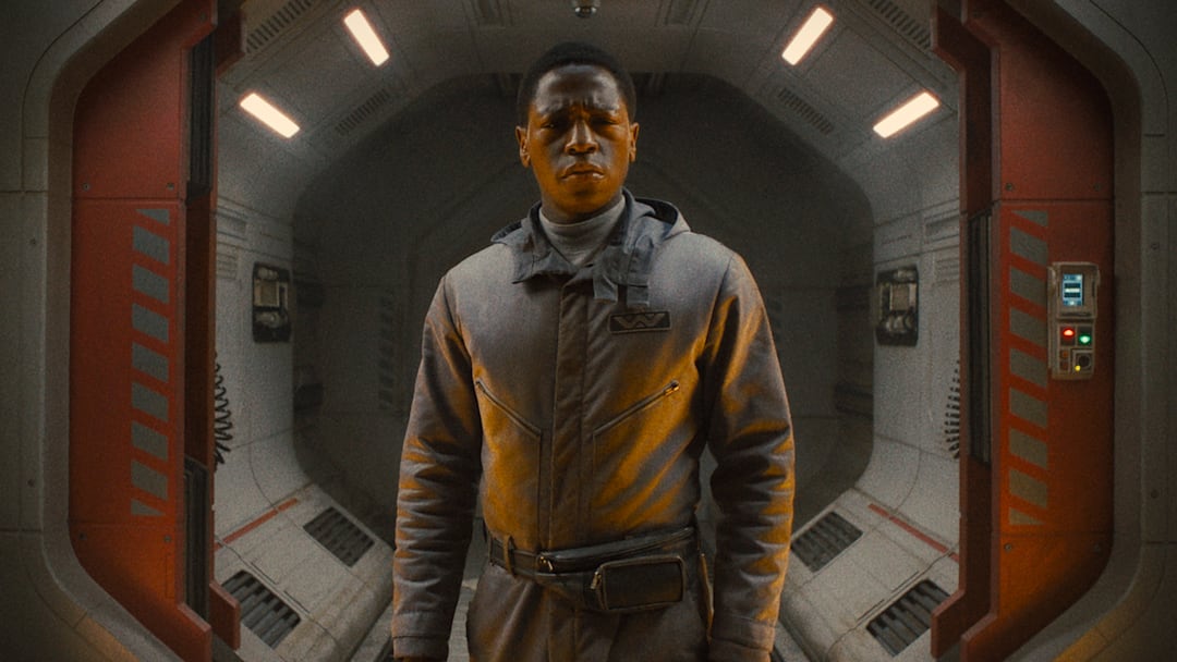 David Jonsson as Andy in 20th Century Studios' ALIEN: ROMULUS. Photo courtesy of 20th Century Studios. © 2024 20th Century Studios. All Rights Reserved.