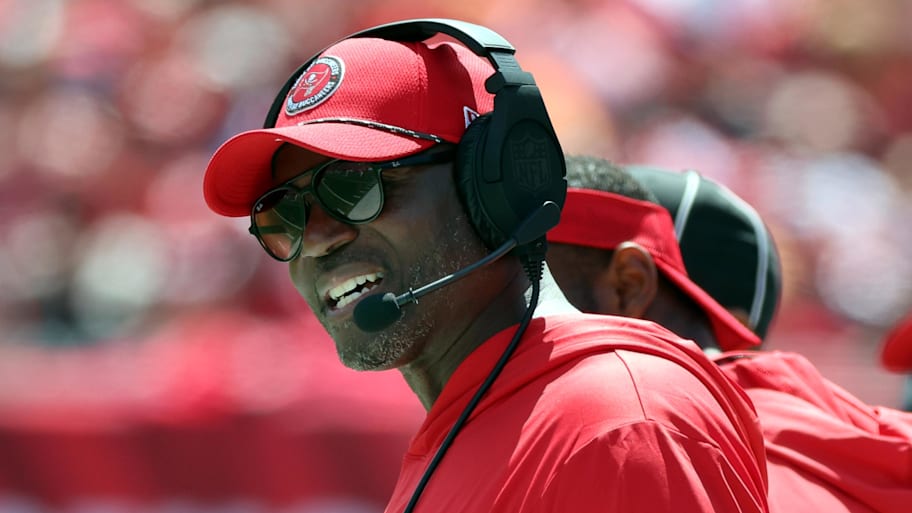 Tampa Bay Buccaneers head coach Todd Bowles looks on against the Denver Broncos. | Kim Klement Neitzel-Imagn Images