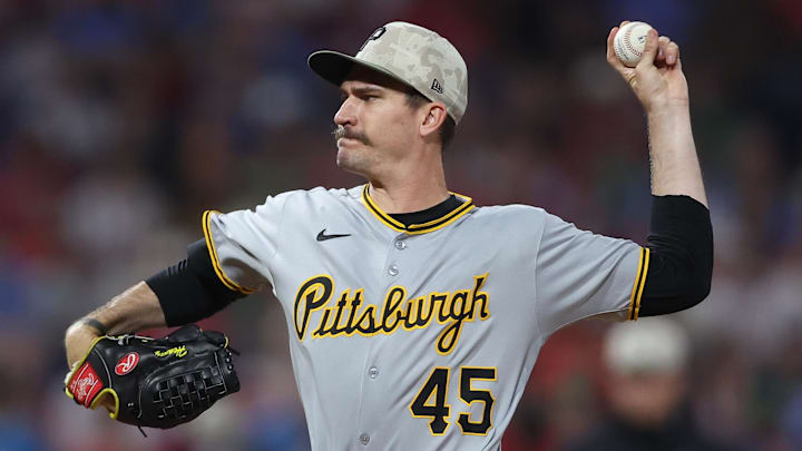 May 16, 2025; Philadelphia, Pennsylvania, USA; Pittsburgh Pirates pitcher Andrew Heaney (45) throws a pitch during the first inning against the Philadelphia Phillies at Citizens Bank Park. May 16, 2025; Philadelphia, Pennsylvania, USA; Pittsburgh Pirates pitcher Andrew Heaney (45) throws a pitch during the first inning against the Philadelphia Phillies at Citizens Bank Park.