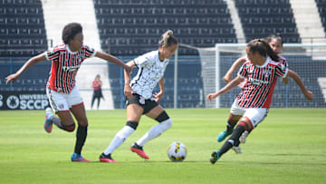 São Paulo e Corinthians disputam Majestoso na rodada 10 do Brasileirão Feminino 2023.