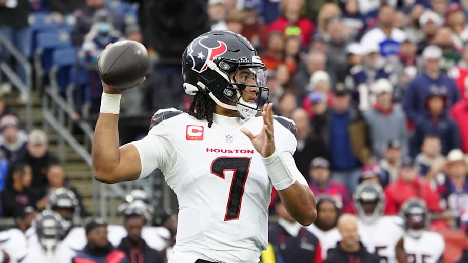 Texans Must Keep Football vs. Packers