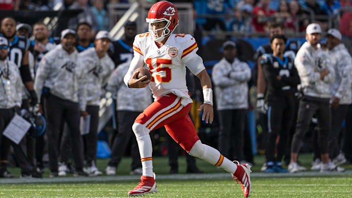 Once again, Patrick Mahomes rescued the Chiefs with a clutch 33-yard run to set up a game-winning field goal. Once again, Patrick Mahomes rescued the Chiefs with a clutch 33-yard run to set up a game-winning field goal.