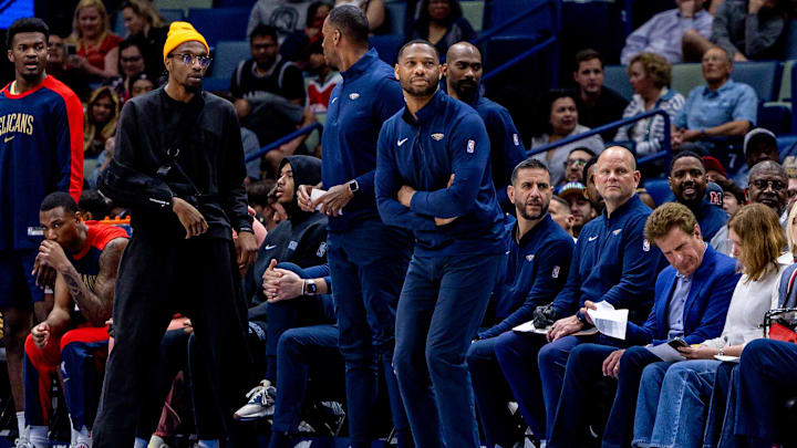 Mar 24, 2025; New Orleans, Louisiana, USA; New Orleans Pelicans head coach Willie Green reacts to a play against the Philadelphia 76ers during the second half at Smoothie King Center. Mandatory Credit: Stephen Lew-Imagn Images