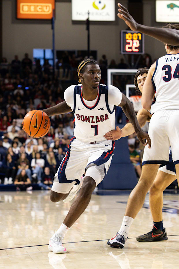 Gonzaga Bulldogs player Tyon Grant-Foster (7). 