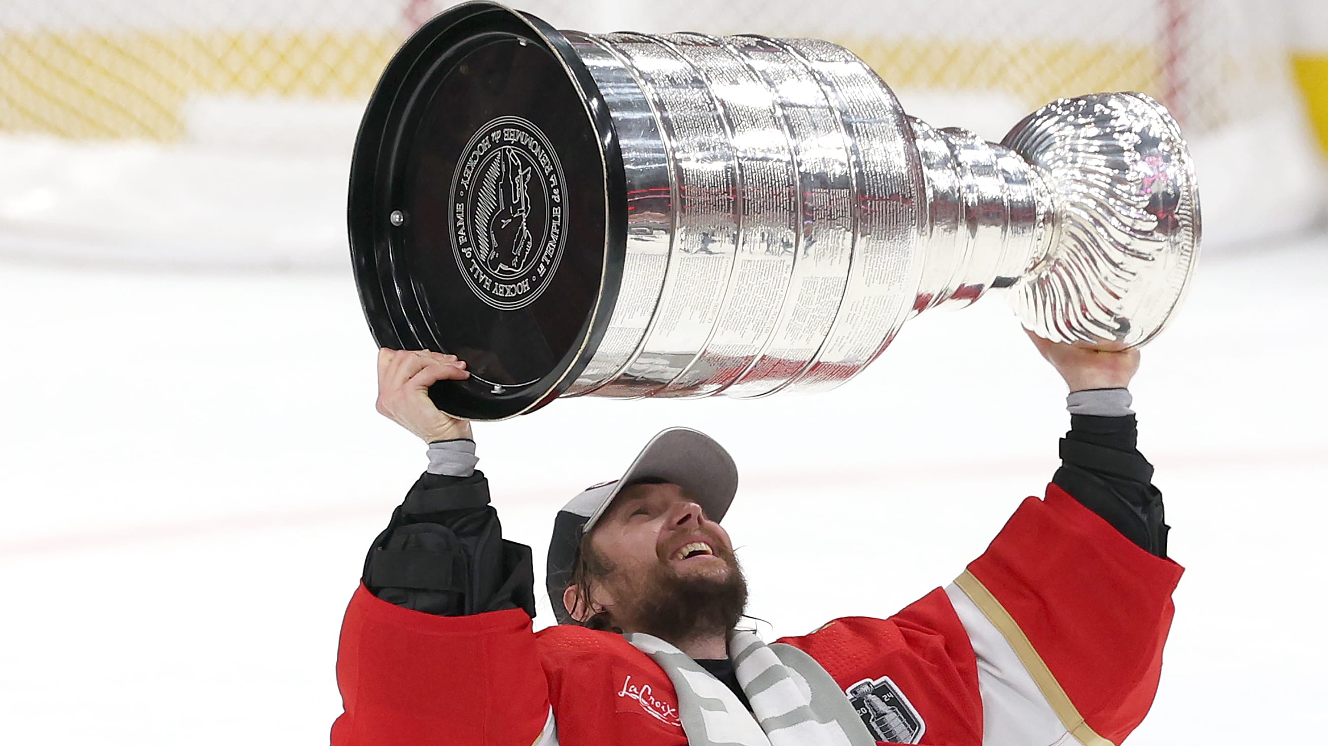 Former Blue Jacket Sergei Bobrovsky cements a Hall of Fame career with Stanley Cup win