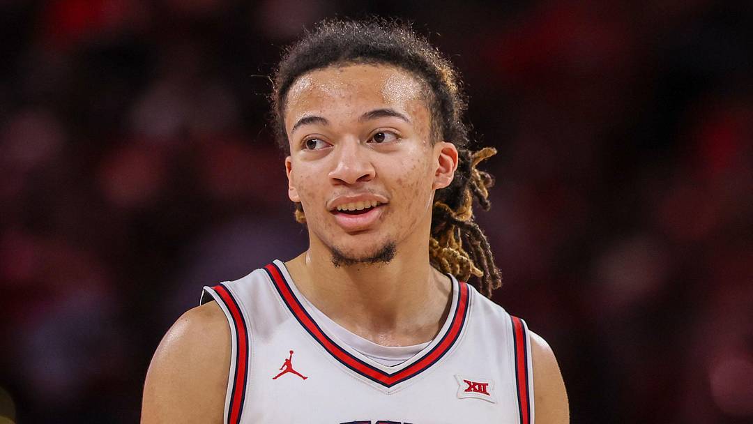 Houston Cougars guard Kingston Flemings (4) reacts while playing against the Baylor Bears in the second half at Fertitta Center on March 4, 2026 Houston Cougars guard Kingston Flemings (4) reacts while playing against the Baylor Bears in the second half at Fertitta Center on March 4, 2026