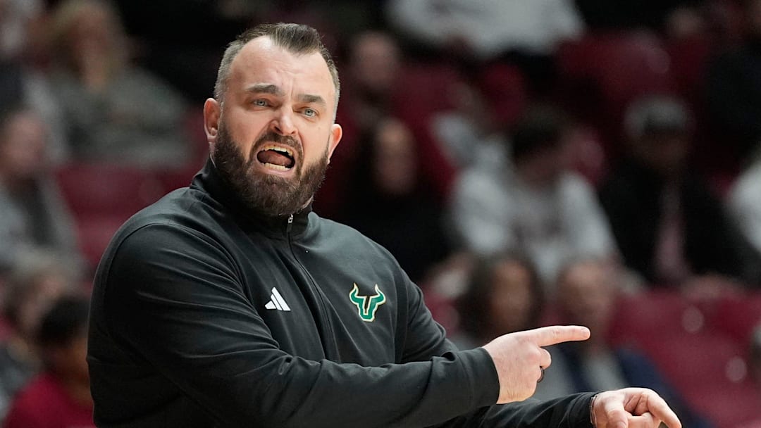 USF boss Bryan Hodgson may be a Syracuse basketball head coach candidate. Hodgson has a stern warning for those who tamper.