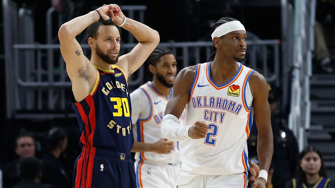 Oklahoma City Thunder v Golden State Warriors Oklahoma City Thunder v Golden State Warriors