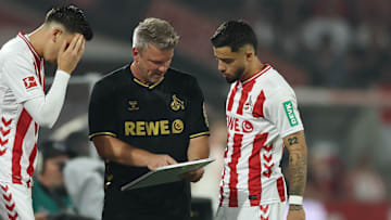 Köln-Coach Lukas Kwasniok mit Transferflop Gazibegovic (r.)