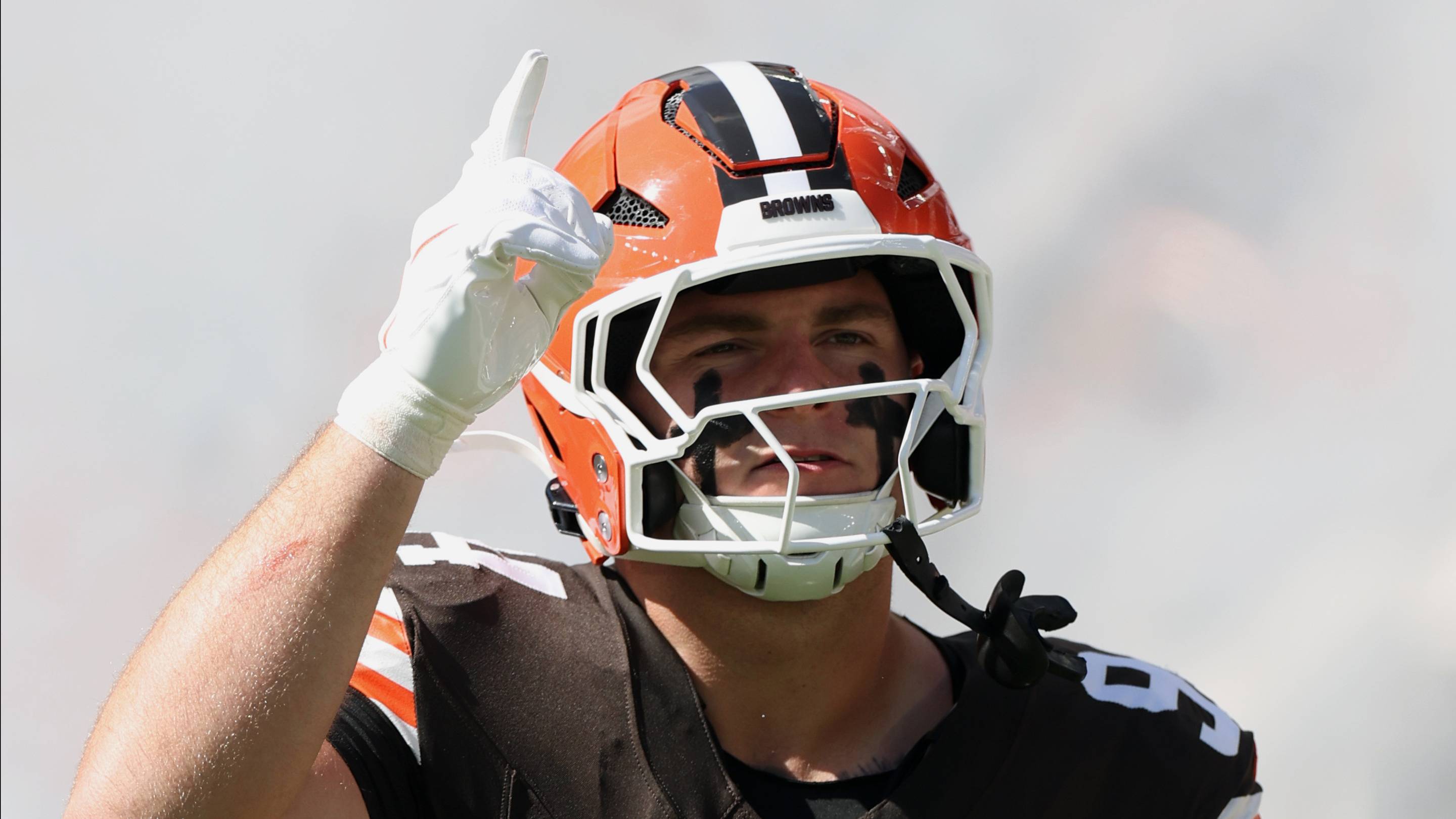 4 winners (and 3 losers) from Browns’ gutsy comeback win over Panthers