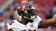Tampa Bay Buccaneers defensive end Elijah Roberts (95) against the Buffalo Bills.