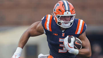 Western Michigan v Illinois