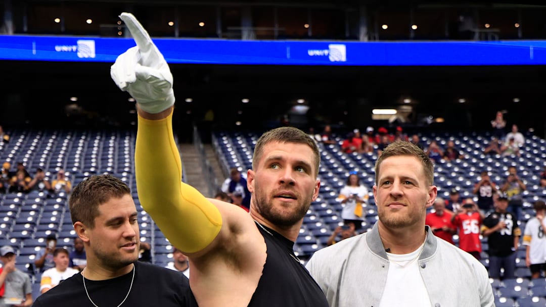 Pittsburgh Steelers v Houston Texans
