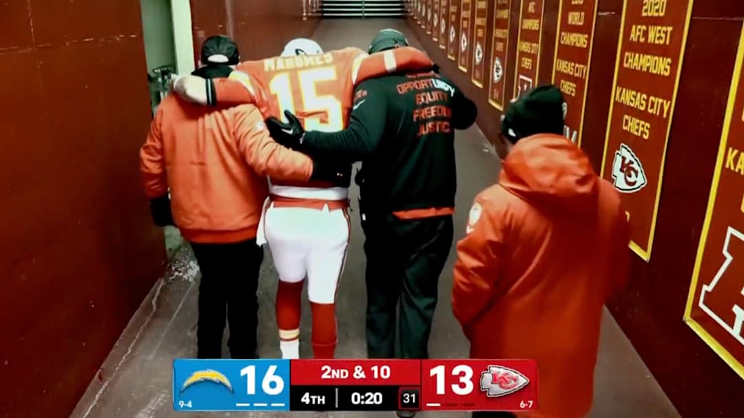 Patrick Mahomes was helped to the locker room after getting hurt. 