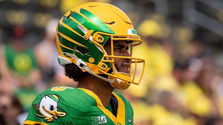 The Oregon Ducks provided their color schedule for each week of the 2026 college football season. The Oregon Ducks provided their color schedule for each week of the 2026 college football season.