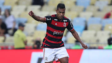 Lateral foi convocado para a Seleção Brasileira
