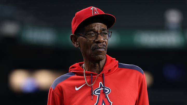 Los Angeles Angels v Texas Rangers