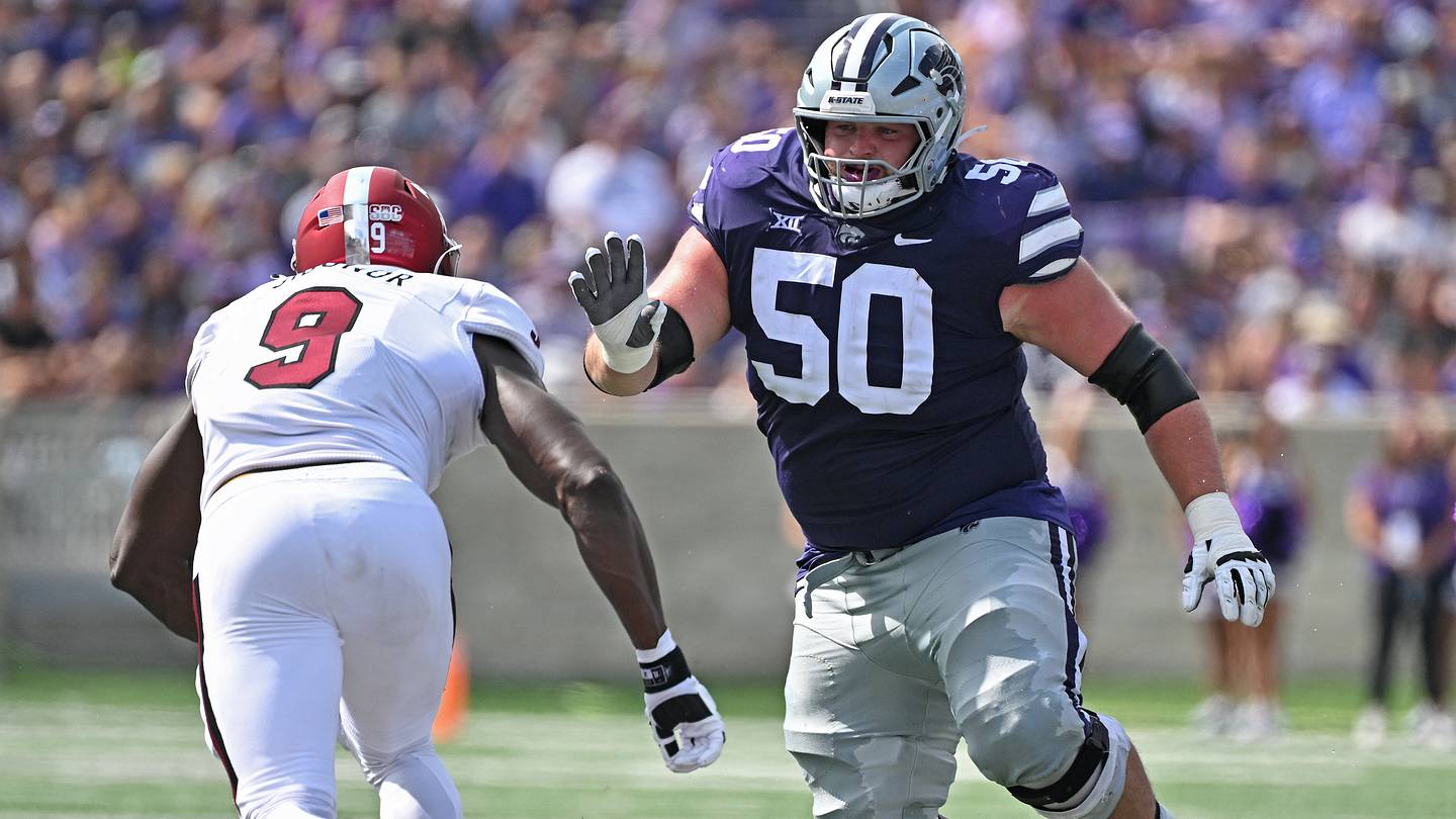 Cowboys draft steal Cooper Beebe already turning heads at OTAs - Vimarsana News