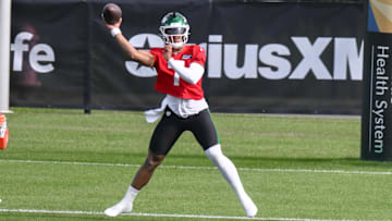 Jul 23, 2025; Florham Park, NY, USA; New York Jets quarterback Justin Fields (7) participates in a drill during training camp at Atlantic Health Jets Training Center. Mandatory Credit: John Jones-Imagn Images