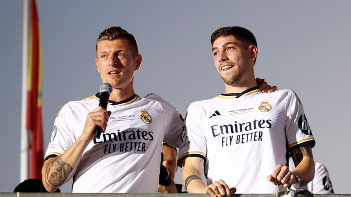 Toni Kroos und Federico Valverde gemeinsam bei Real Toni Kroos und Federico Valverde gemeinsam bei Real