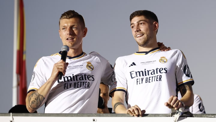 Toni Kroos y Federico Valverde