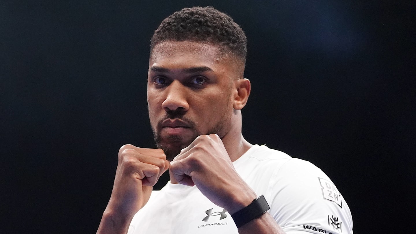 Anthony Joshua Plans 2025 Comeback After Elbow Surgery