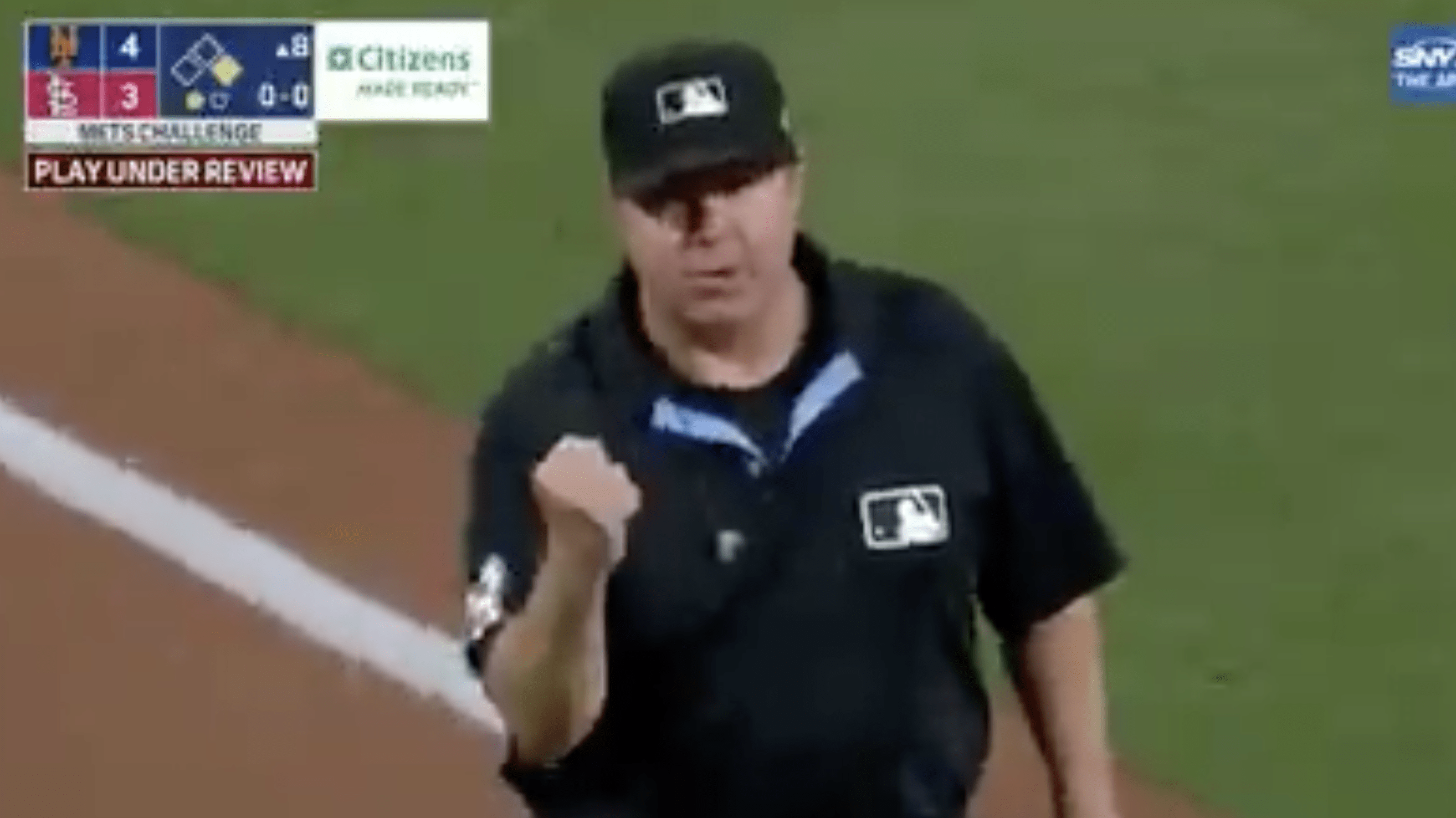 Mets Announcers Had Perfect Reactions to Ump’s Bad Call in Key Moment