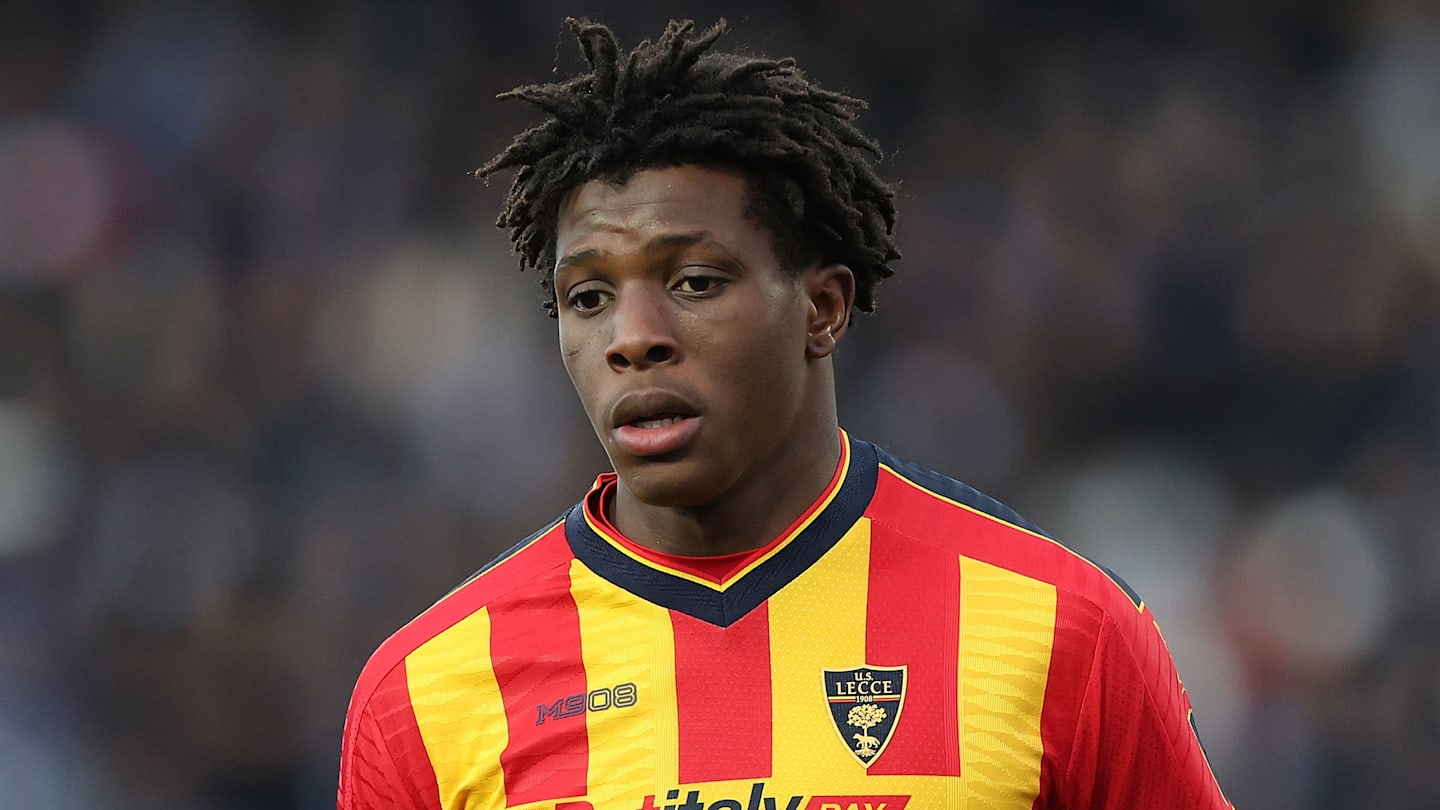 Man Utd ‘excellent place’ as £29.2m signing confirmed