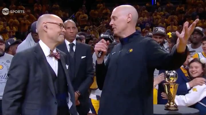 Ernie Johnson and Rick Carlisle share a moment after the Pacers win the Eastern Conference finals. 