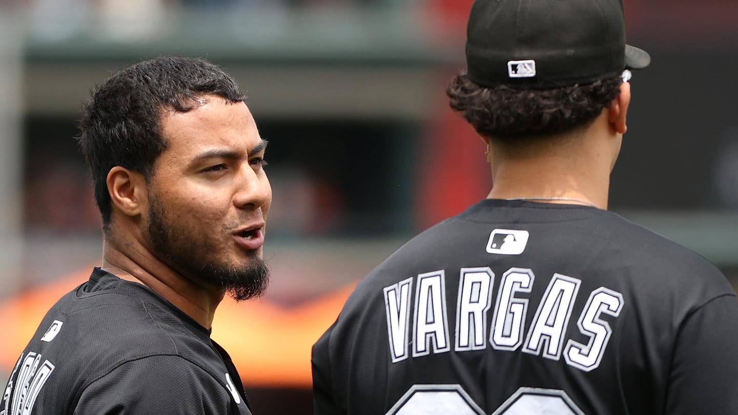 First Base Up For Grabs In Final Stretch Of Chicago White Sox Season