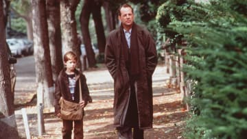 Haley Joel Osment And Bruce Willis Star In The Sixth Sense