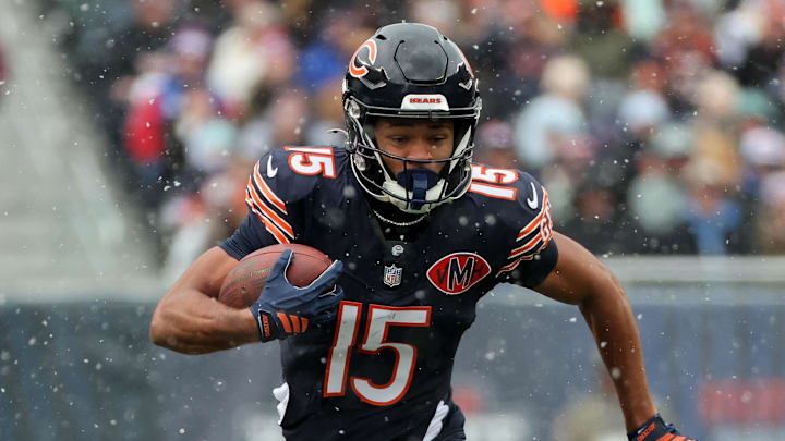 Bears receiver Rome Odunze re-aggravated his foot injury in warm-ups on Sunday. Bears receiver Rome Odunze re-aggravated his foot injury in warm-ups on Sunday.